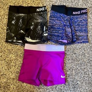 Womens XS Nike spandex. 3 pair $15